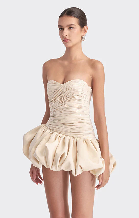 Alia | Robe de cocktail mini drapée bustier ballon pour femme