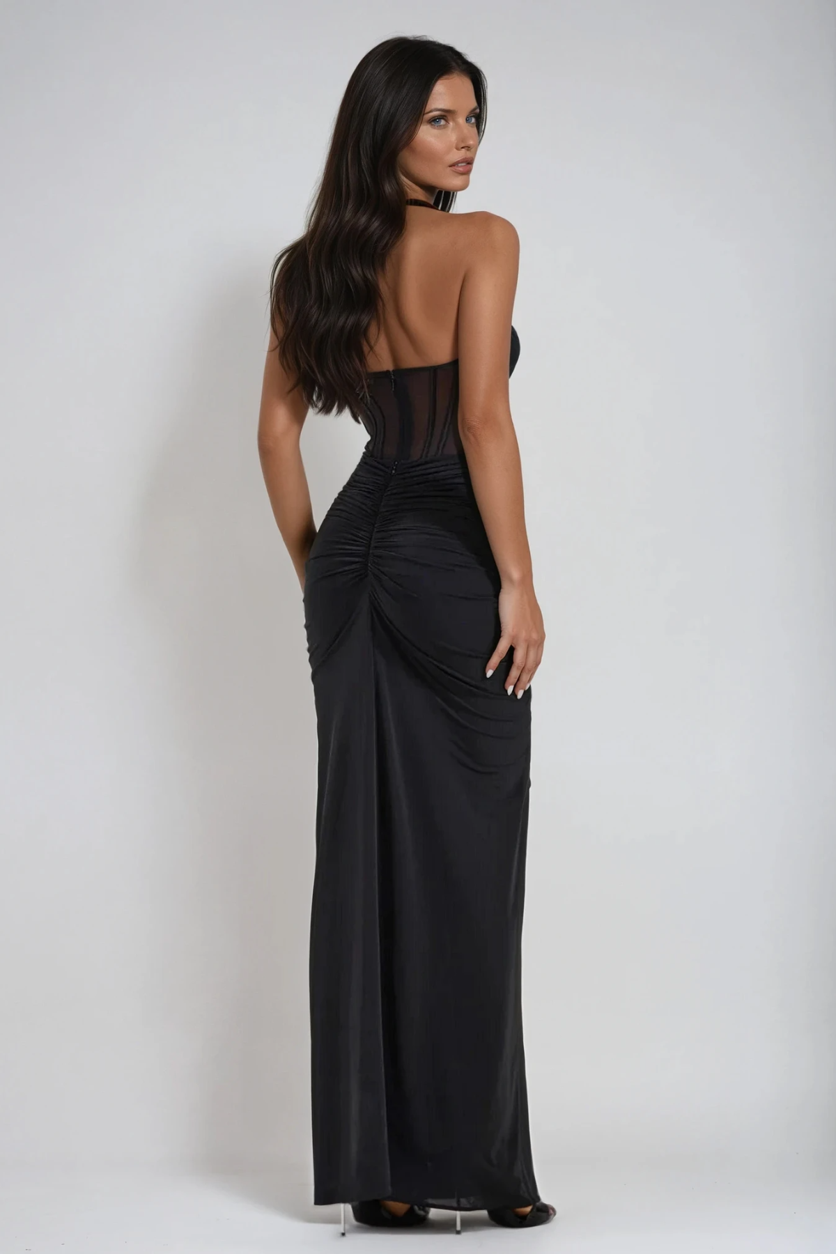 Vérité | Robe longue corset à col licou pour femme