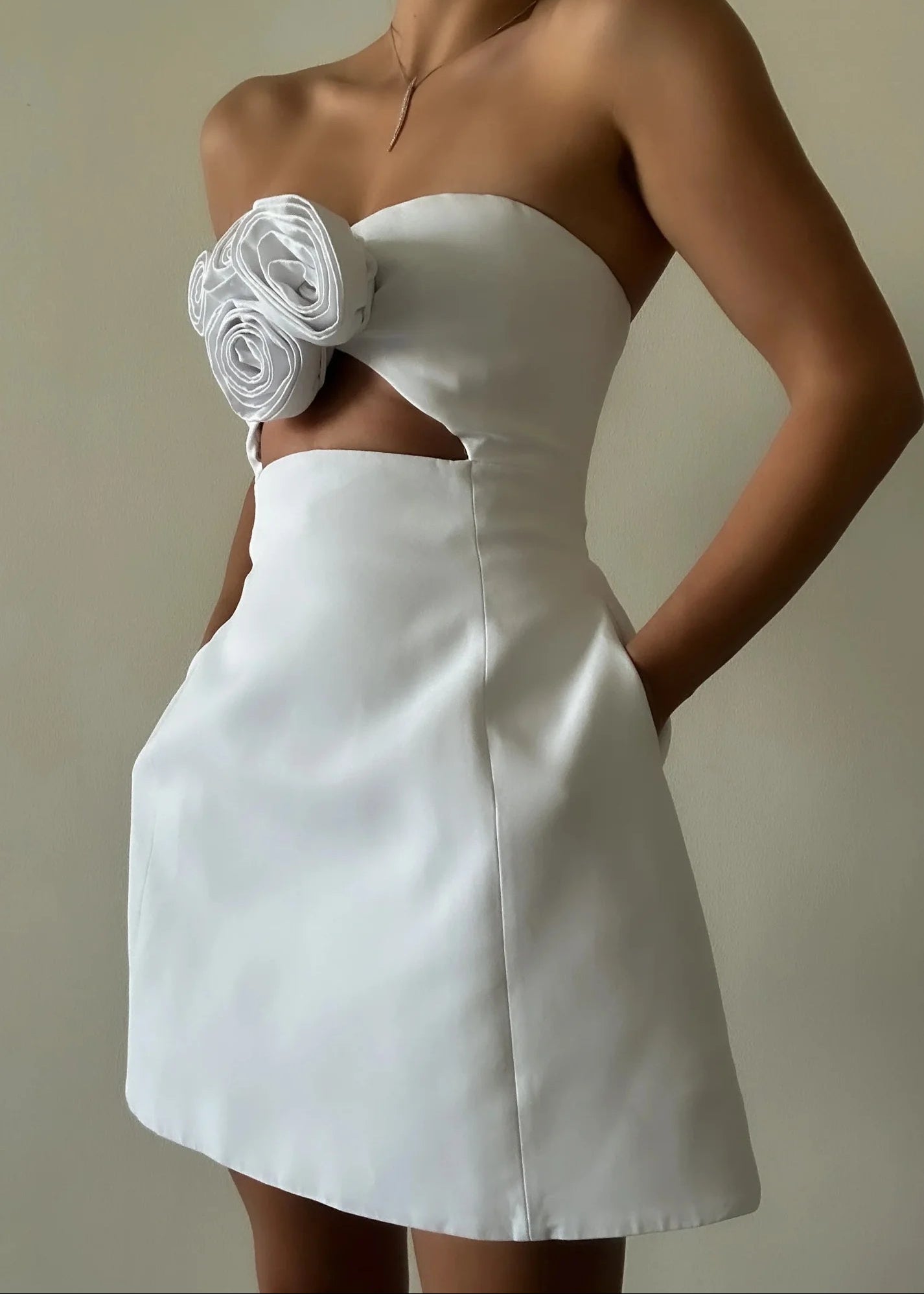 Elspeth | Women's Strapless Floral Mini Cocktail Dress