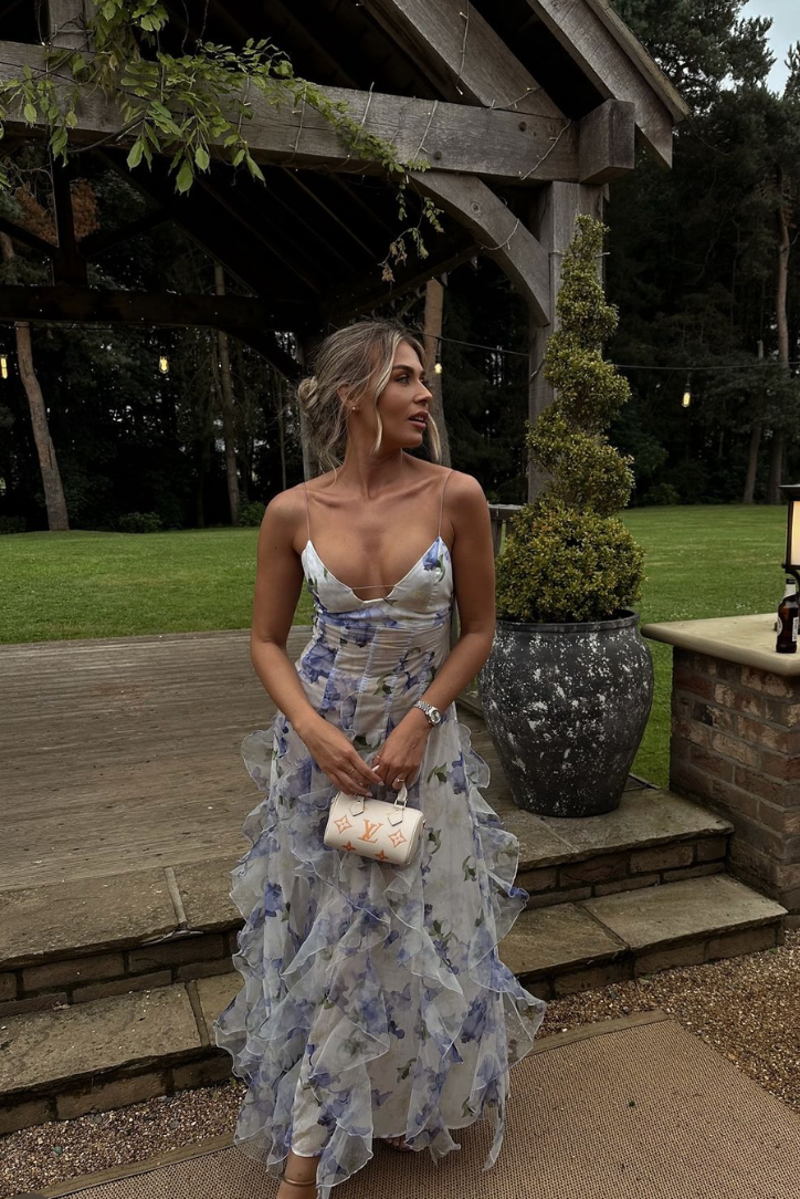 Emberly | Robe longue sans manches à volants pour invitée de mariage